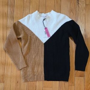 ANDREE BY UNIT Tri-Tone Sweater - Black, White, and Brown